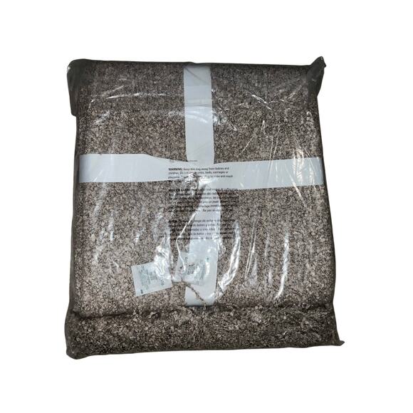 UGG Cliffside Oyster Beige Blanket Throw Size 50 x 70 - Picture 4 of 5